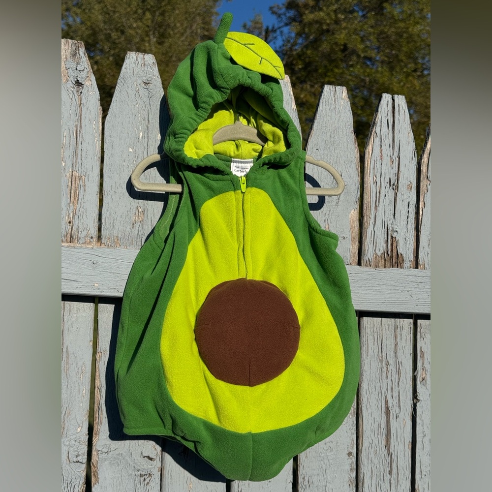 Baby Avocado Costume 3-6 months Carter’s Unisex Fleece Suit & Hood Photo Prop